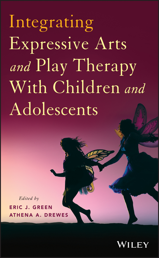 Обложка книги «Integrating Expressive Arts and Play Therapy with Children and Adolescents»