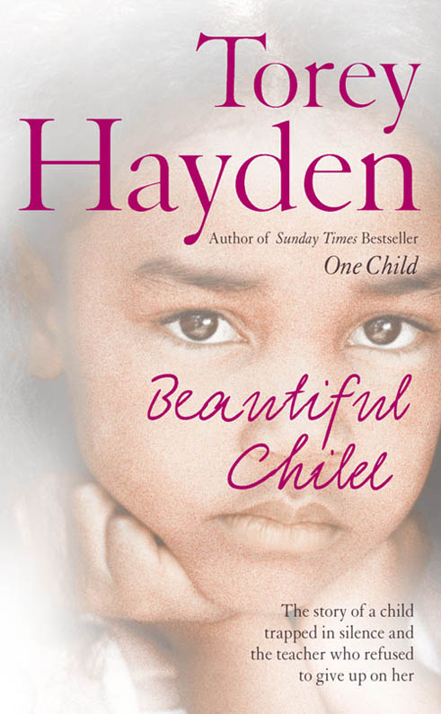 Обложка книги «Beautiful Child: The story of a child trapped in silence and the teacher who refused to give up on her»