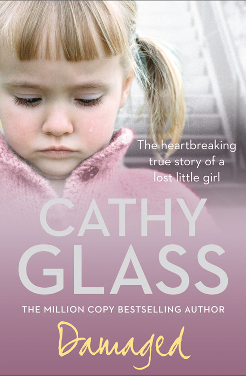 Обложка книги «Damaged: The Heartbreaking True Story of a Forgotten Child»