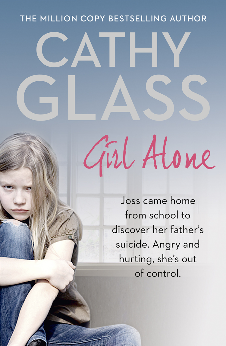 Обложка книги «Girl Alone: Joss came home from school to discover her father’s suicide. Angry and hurting, she’s out of control.»