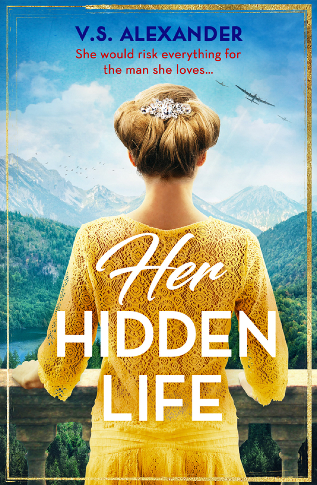 Обложка книги «Her Hidden Life: A captivating story of history, danger and risking it all for love»