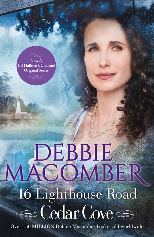 Обложка книги «16 Lighthouse Road»
