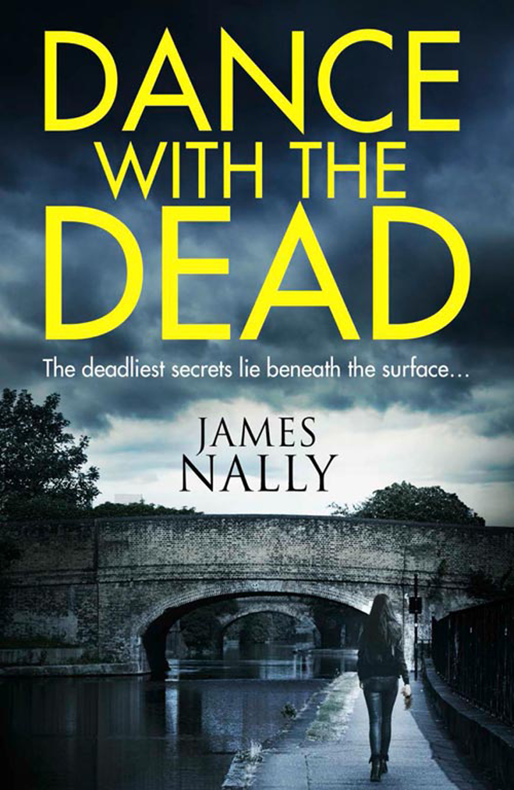 Обложка книги «Dance With the Dead: A PC Donal Lynch Thriller»