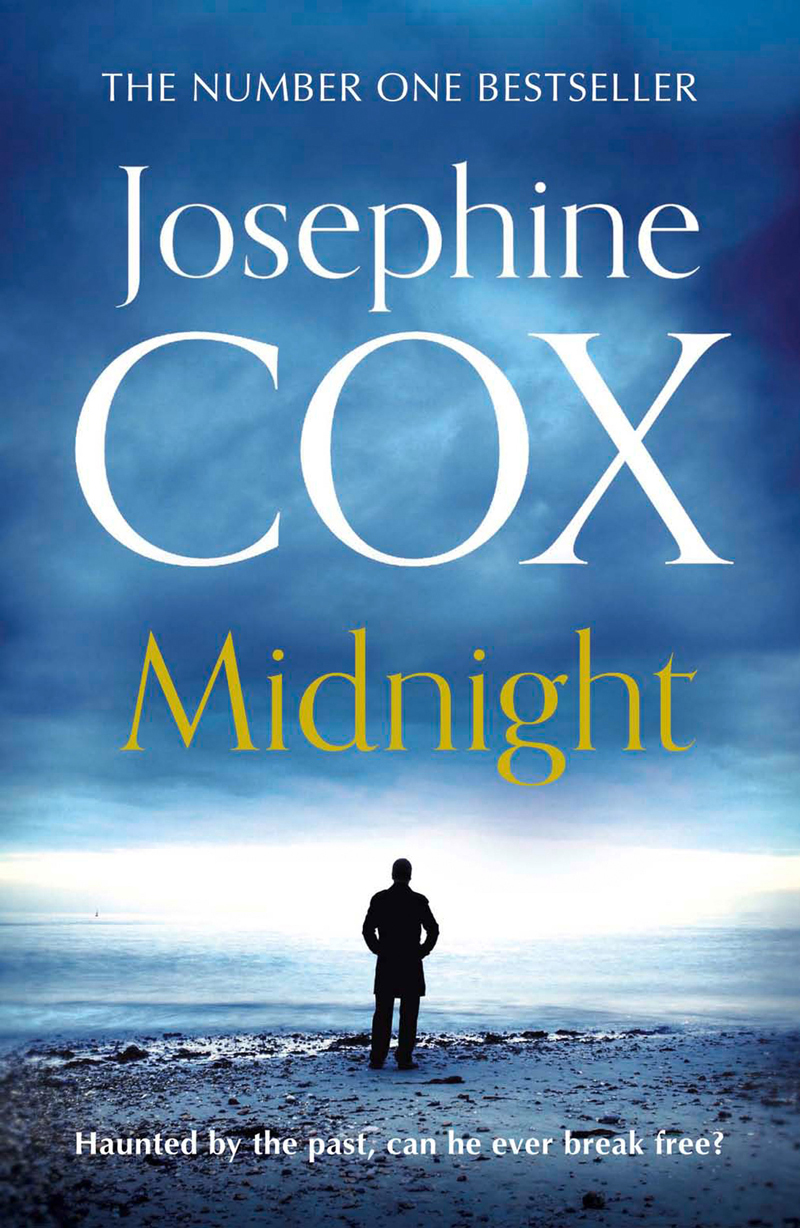 Обложка книги «Josephine Cox 3-Book Collection 1: Midnight, Blood Brothers, Songbird»