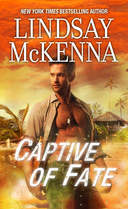 Обложка книги «Captive Of Fate»