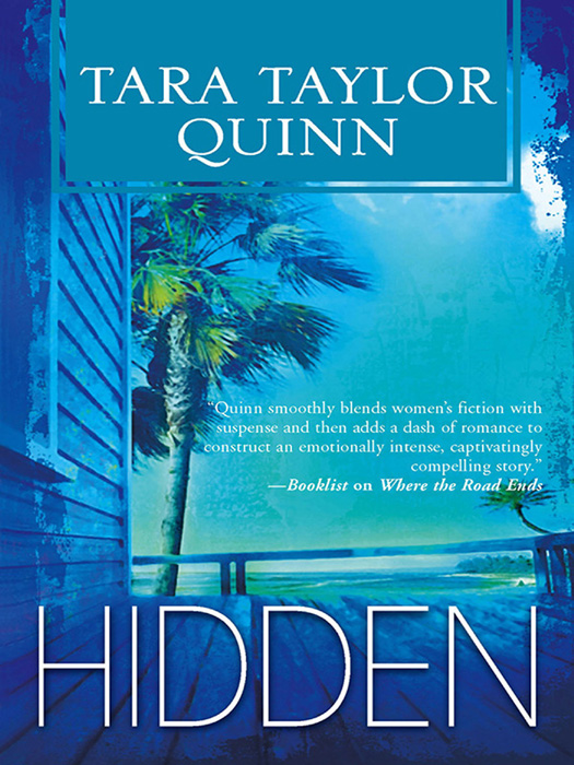 Обложка книги «Hidden»