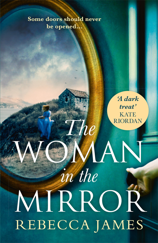 Обложка книги «The Woman In The Mirror: A haunting gothic story of obsession, tinged with suspense»