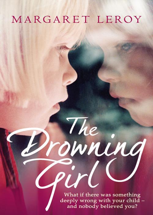 Обложка книги «The Drowning Girl»