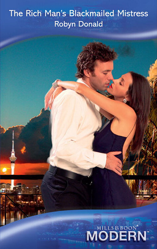 Обложка книги «The Rich Man's Blackmailed Mistress»