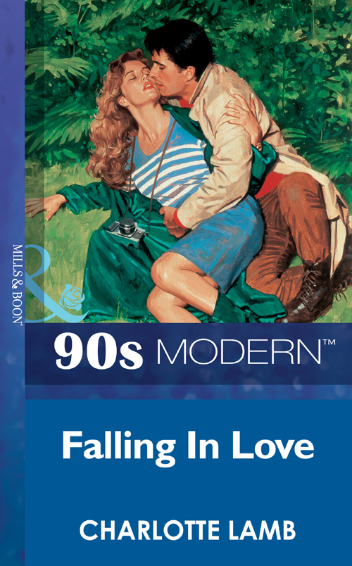 Обложка книги «Falling In Love»
