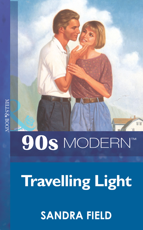 Обложка книги «Travelling Light»