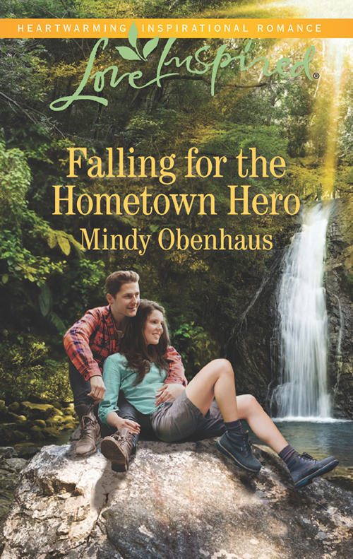 Обложка книги «Falling For The Hometown Hero»