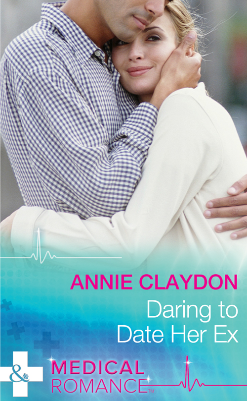 Обложка книги «Daring To Date Her Ex»