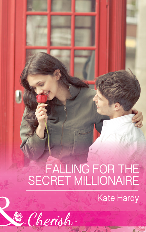 Обложка книги «Falling For The Secret Millionaire»