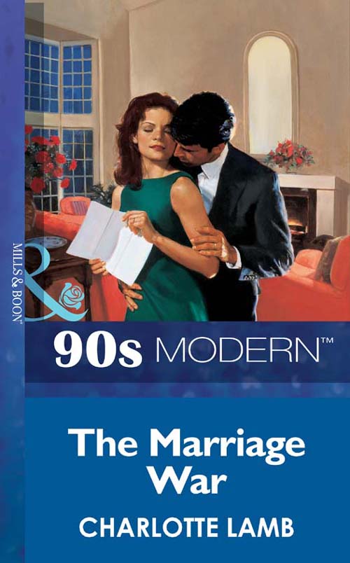 Обложка книги «The Marriage War»