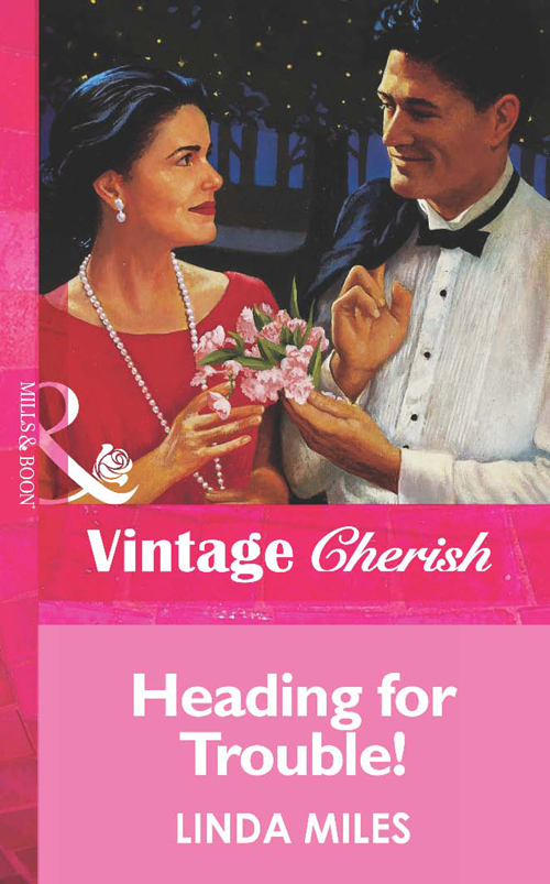 Обложка книги «Heading For Trouble!»