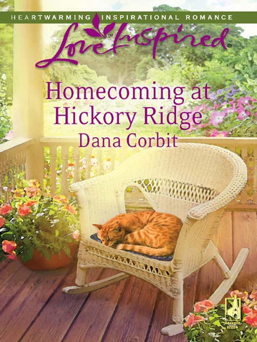 Обложка книги «Homecoming at Hickory Ridge»