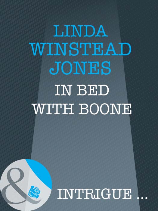 Обложка книги «In Bed with Boone»