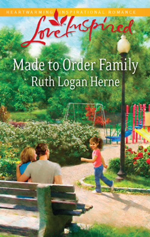 Обложка книги «Made to Order Family»