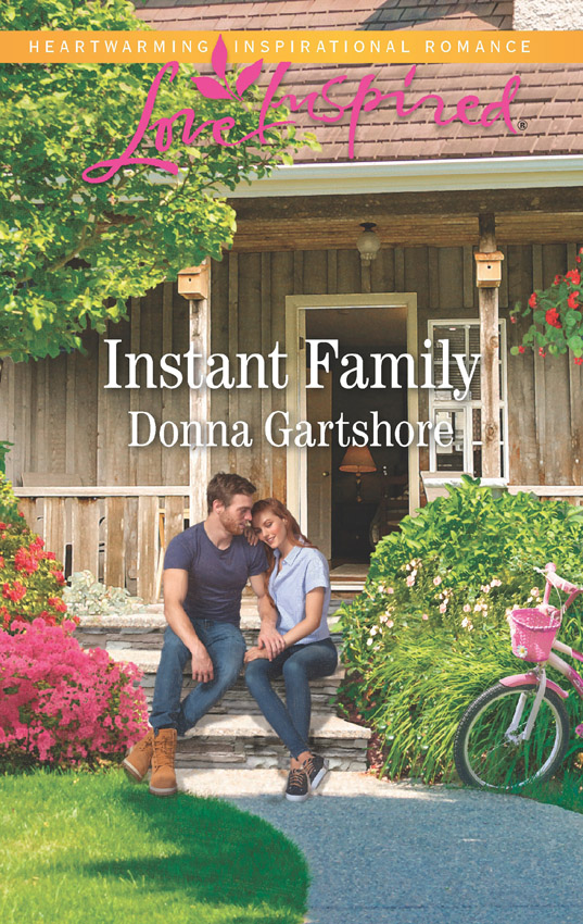 Обложка книги «Instant Family»