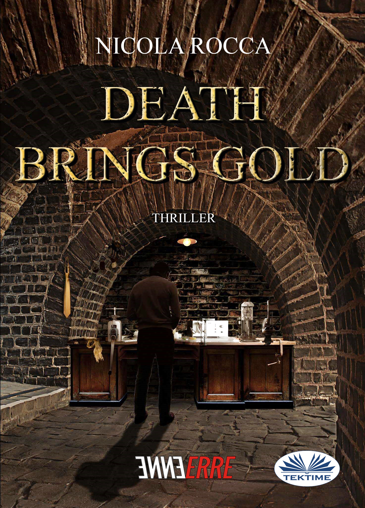 Обложка книги «Death Brings Gold»