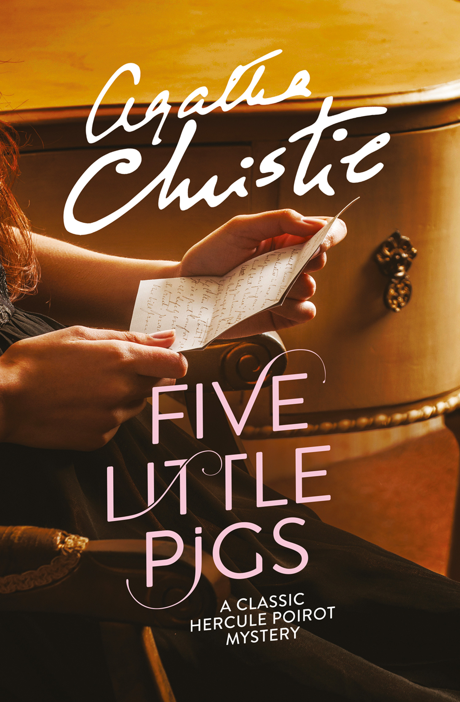 Обложка книги «Five Little Pigs»