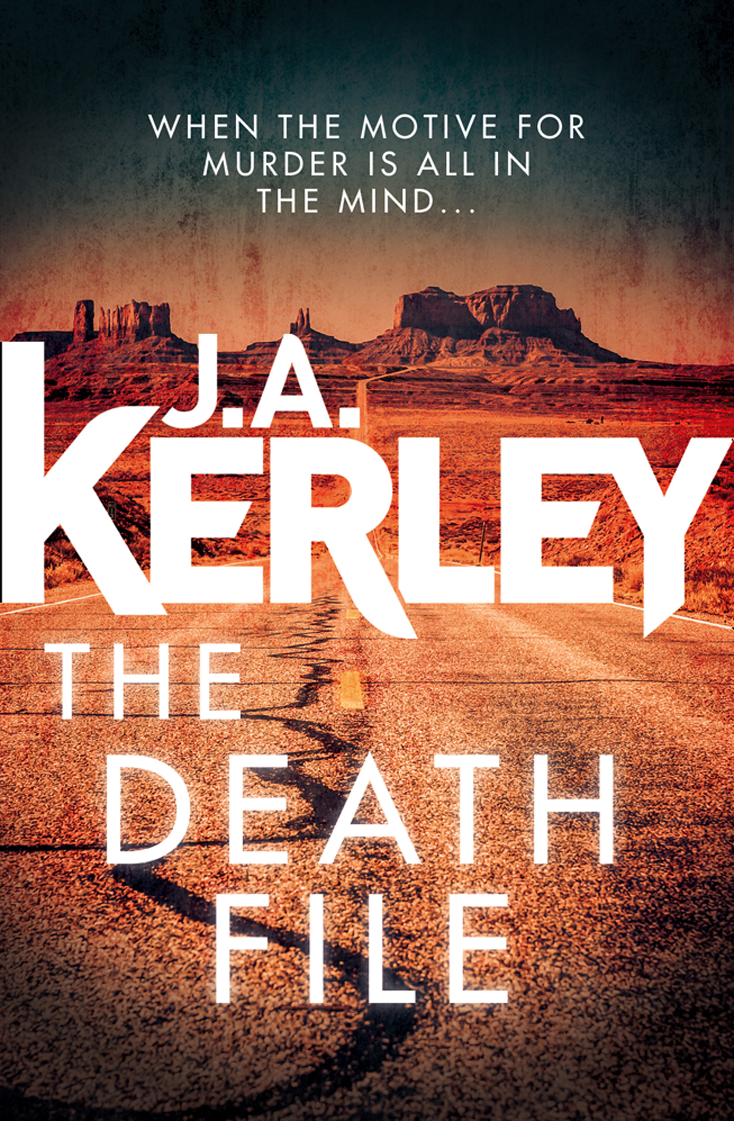 Обложка книги «The Death File: A gripping serial killer thriller with a shocking twist»
