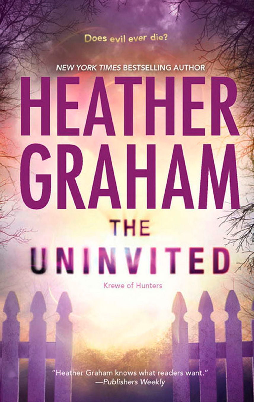 Обложка книги «The Uninvited»