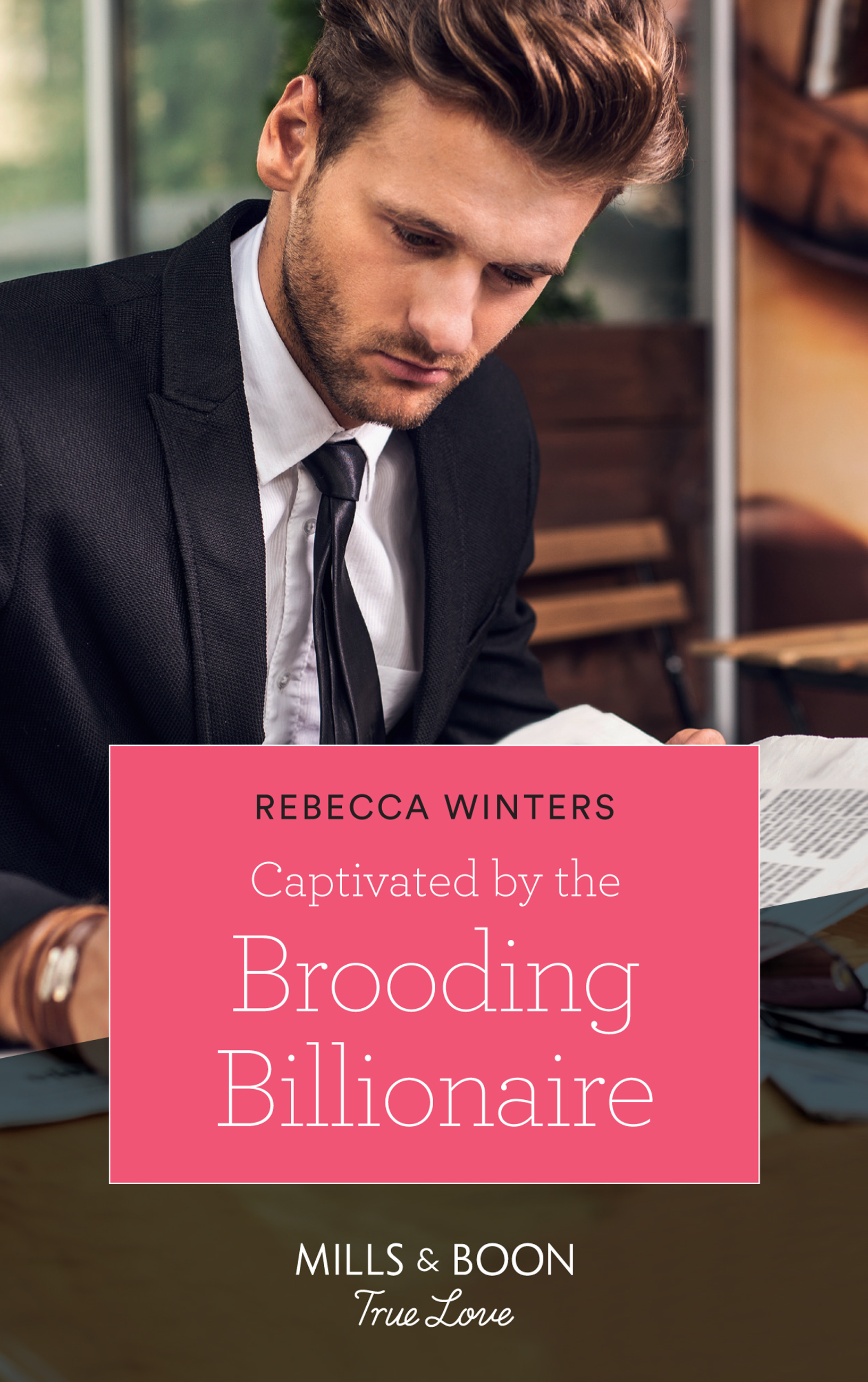 Обложка книги «Captivated By The Brooding Billionaire»