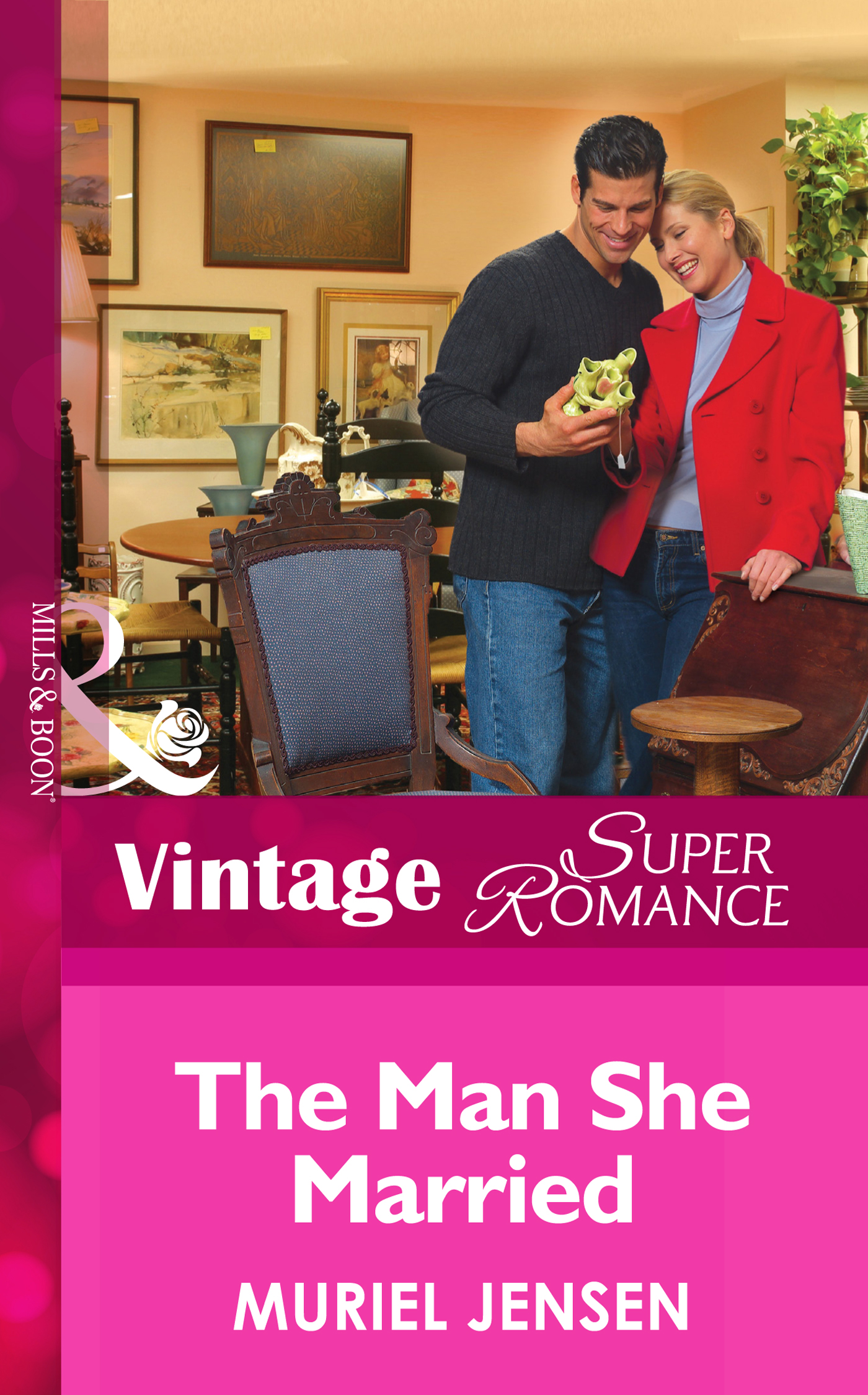 Обложка книги «The Man She Married»