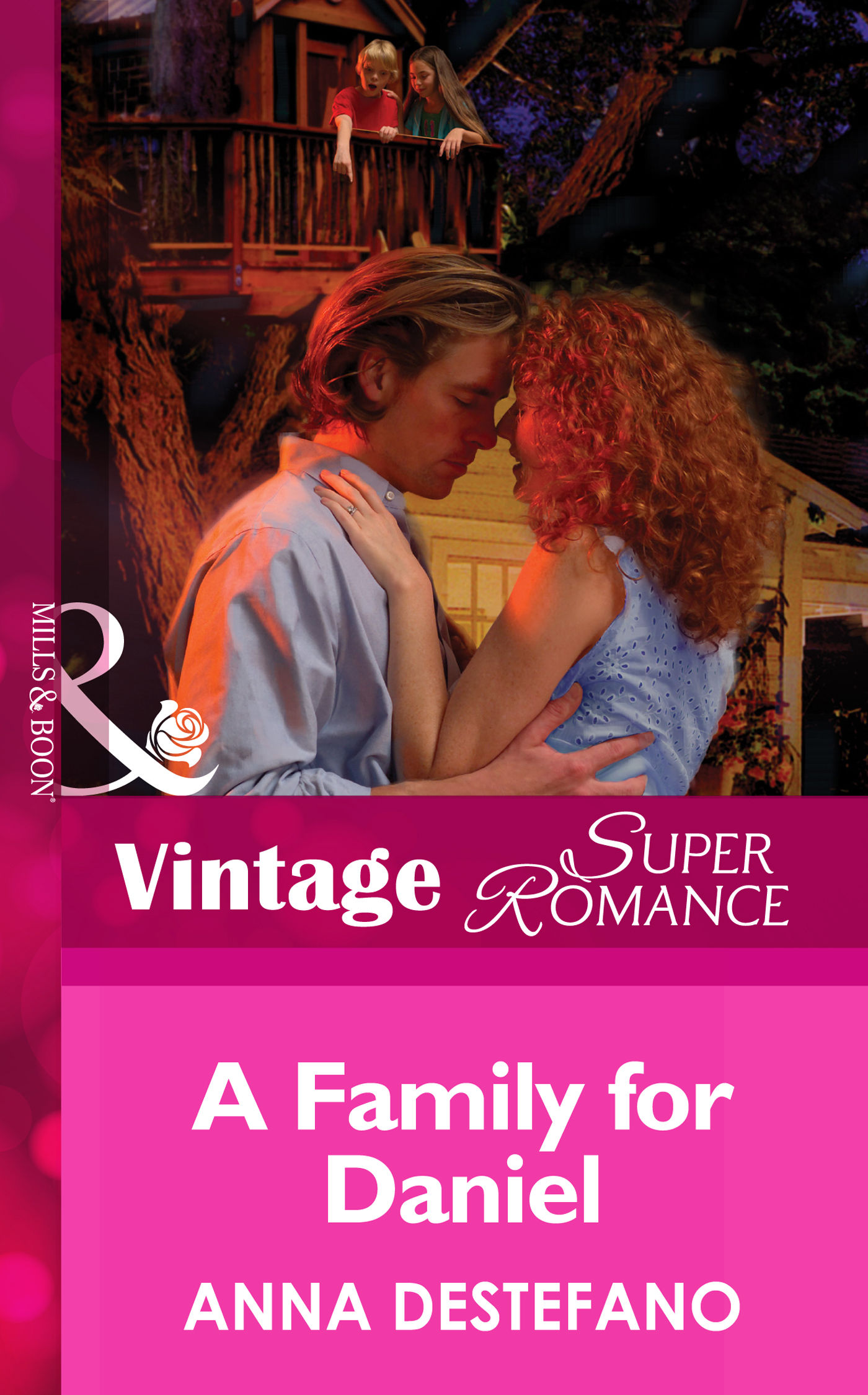 Обложка книги «A Family For Daniel»
