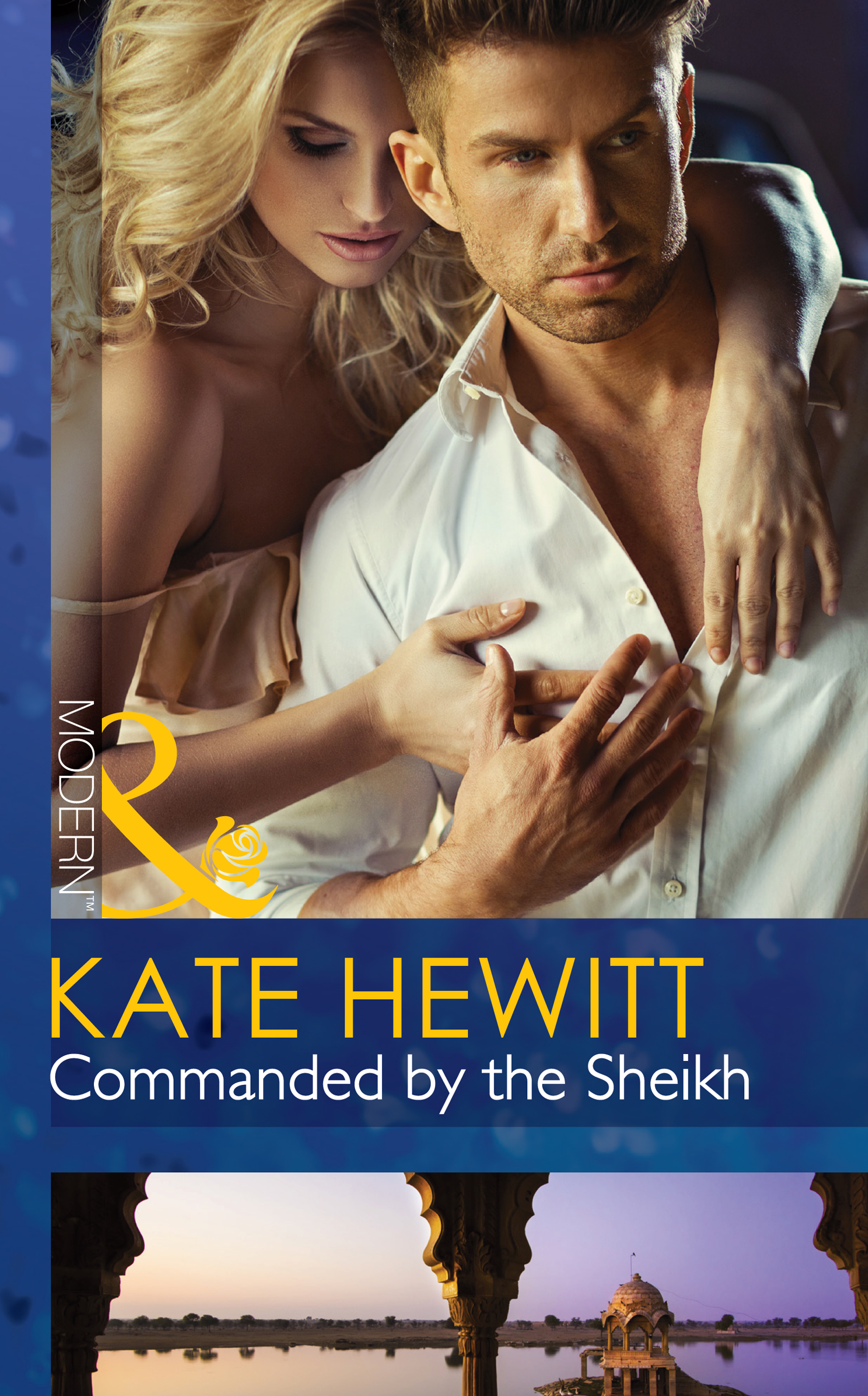 Обложка книги «Commanded by the Sheikh»
