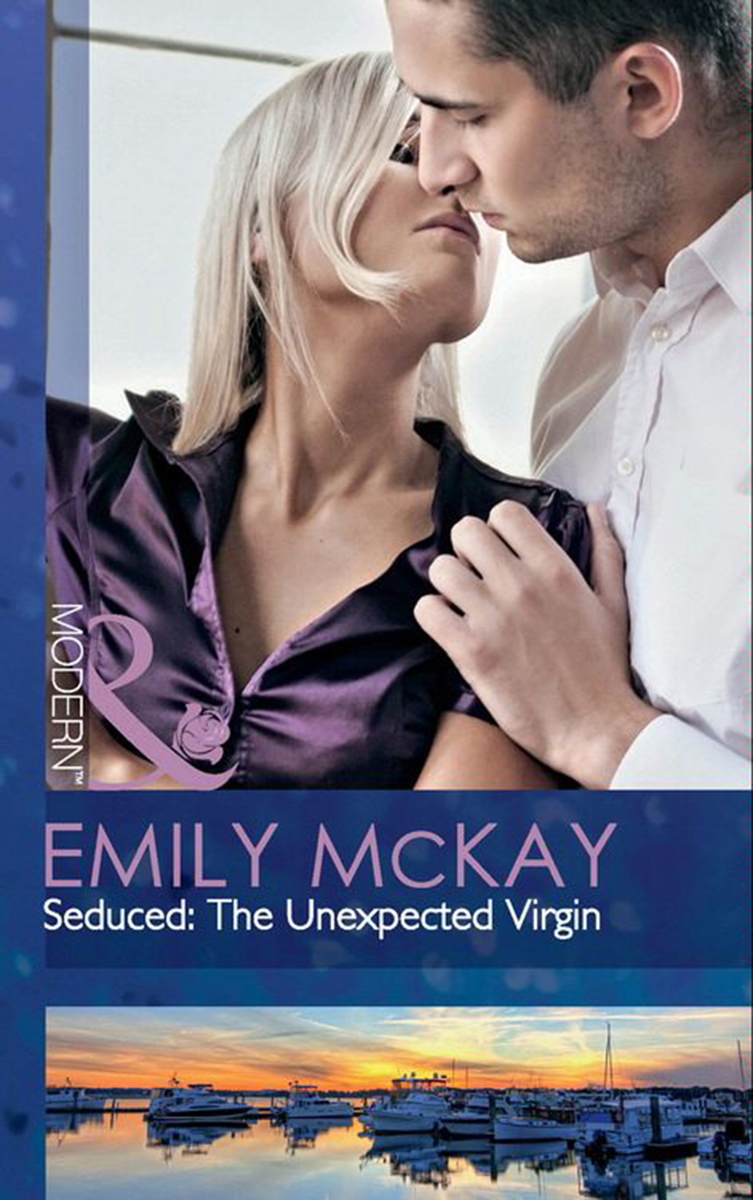 Обложка книги «Seduced: The Unexpected Virgin»
