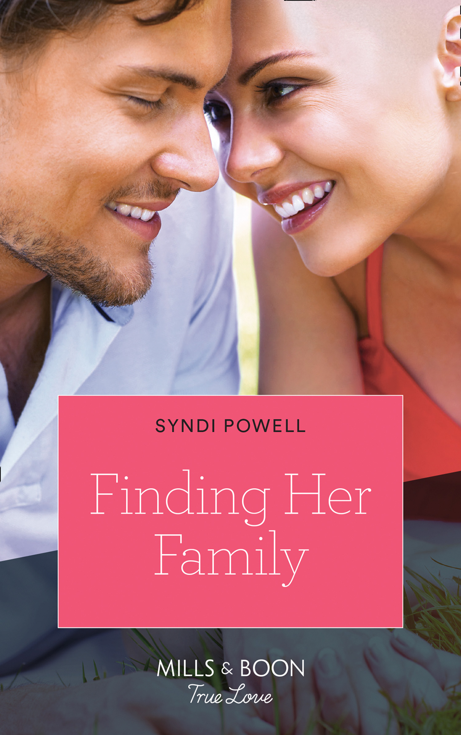 Обложка книги «Finding Her Family»