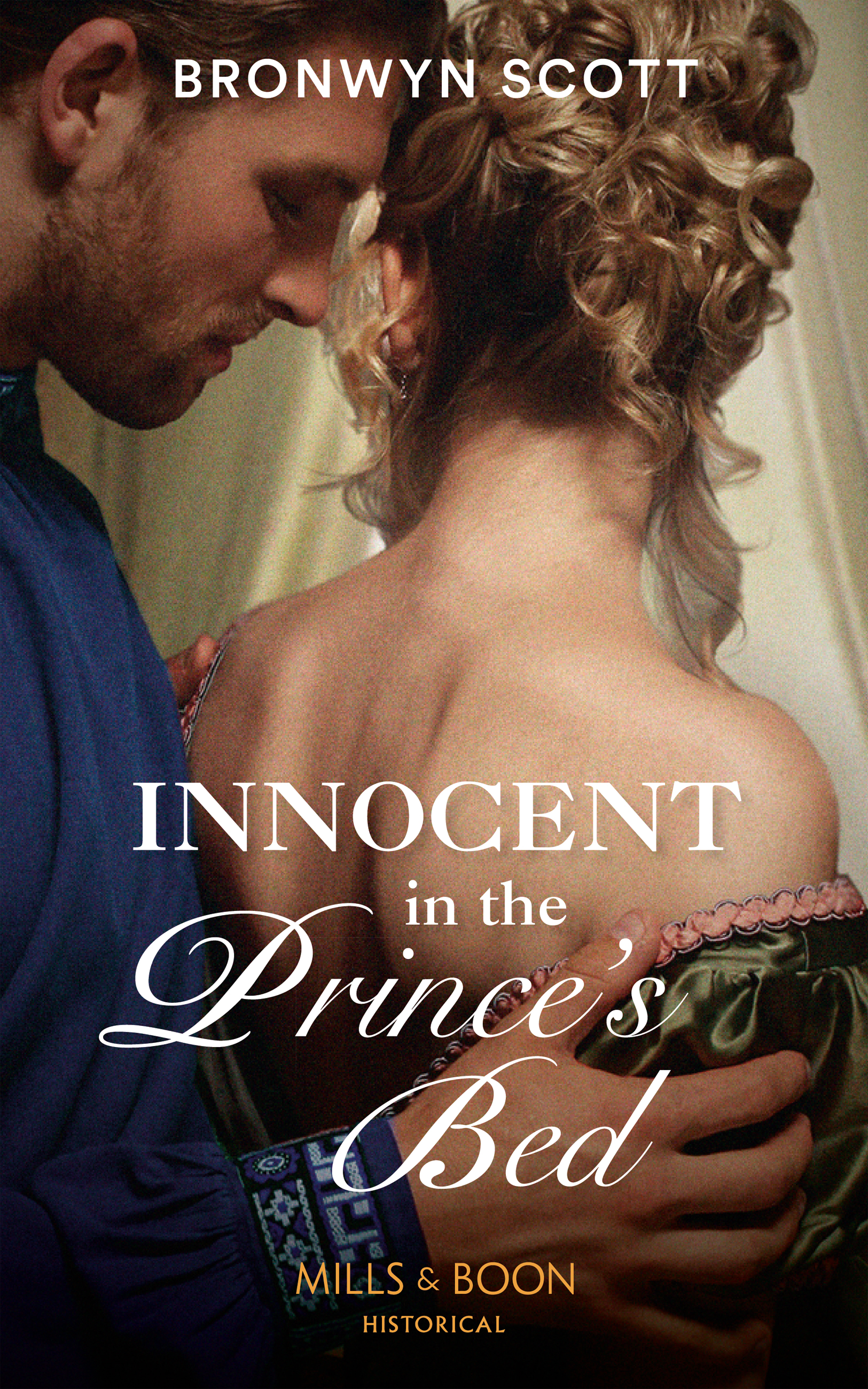 Обложка книги «Innocent In The Prince's Bed»