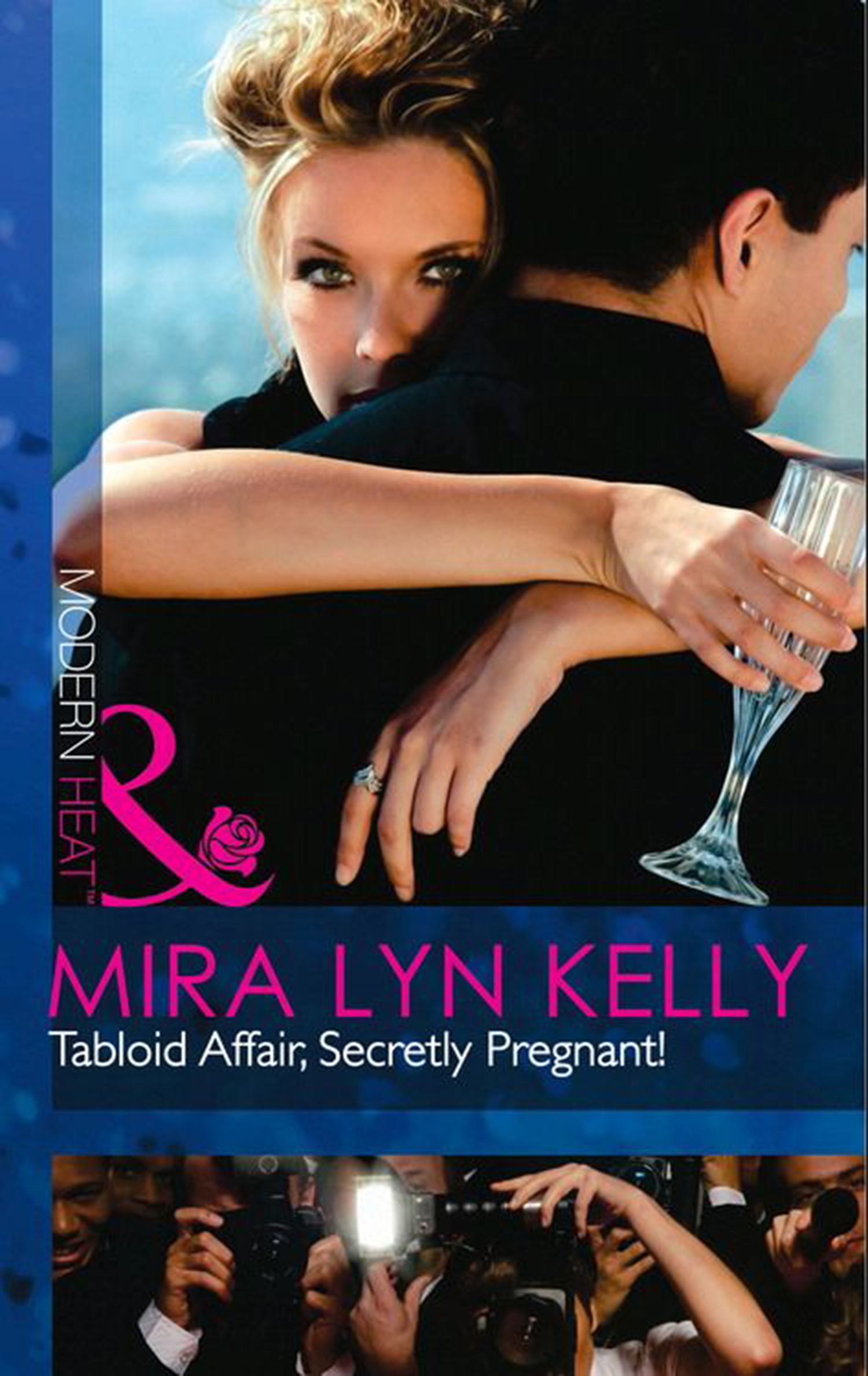 Обложка книги «Tabloid Affair, Secretly Pregnant!»