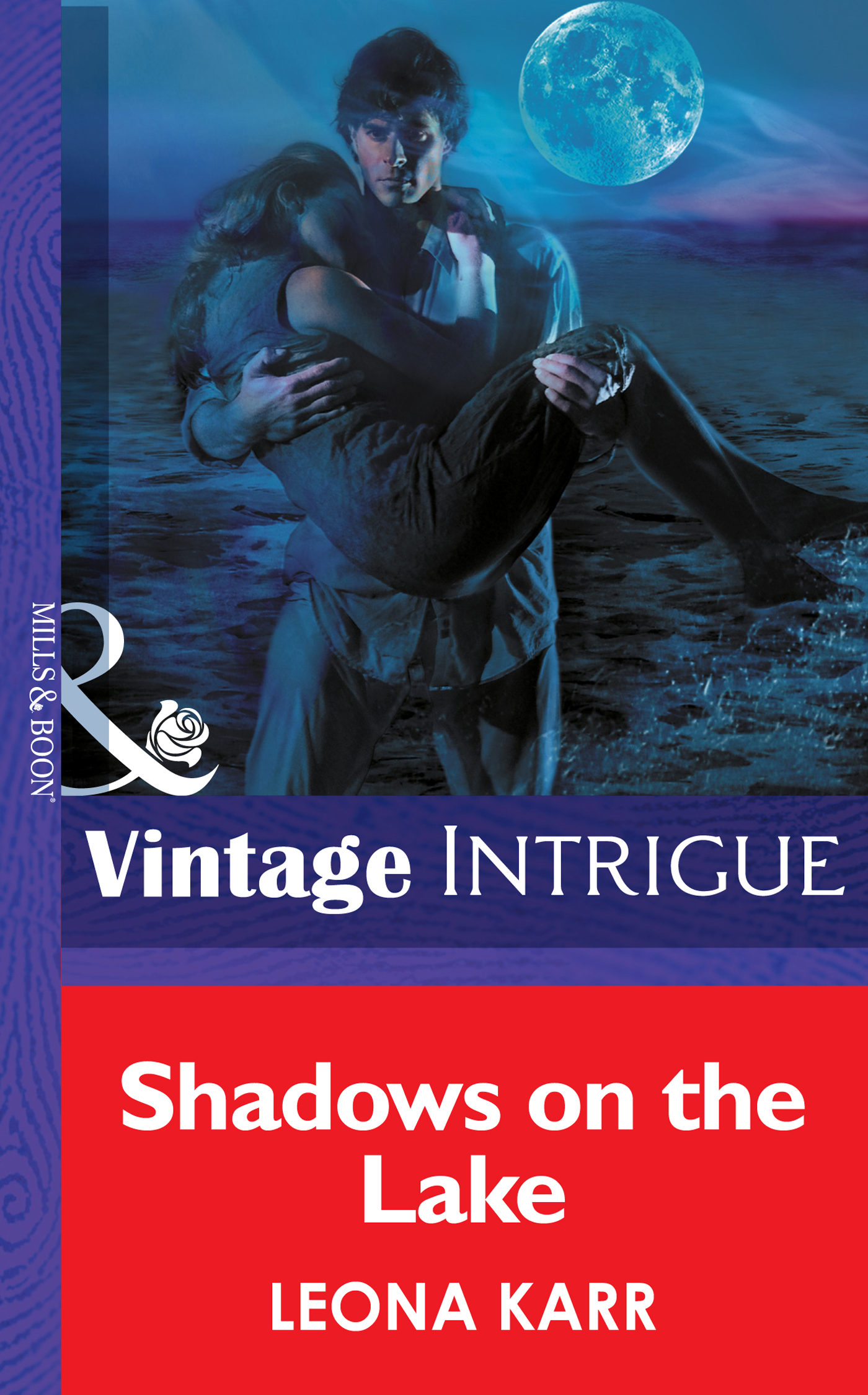 Обложка книги «Shadows On The Lake»