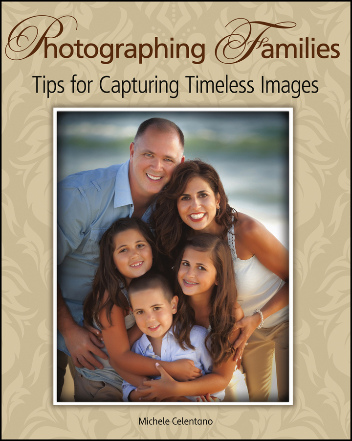 Обложка книги «Photographing Families»