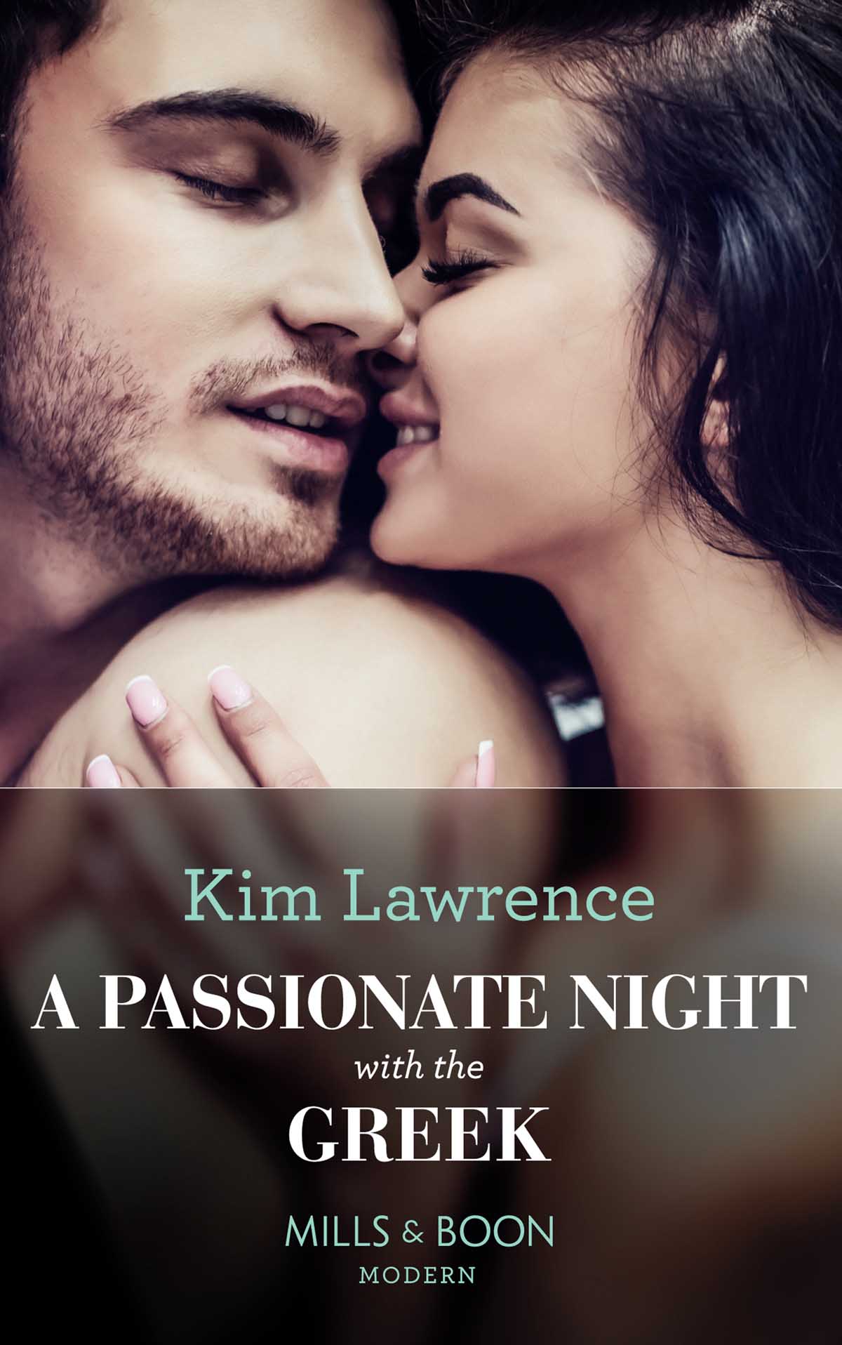 Обложка книги «A Passionate Night With The Greek»