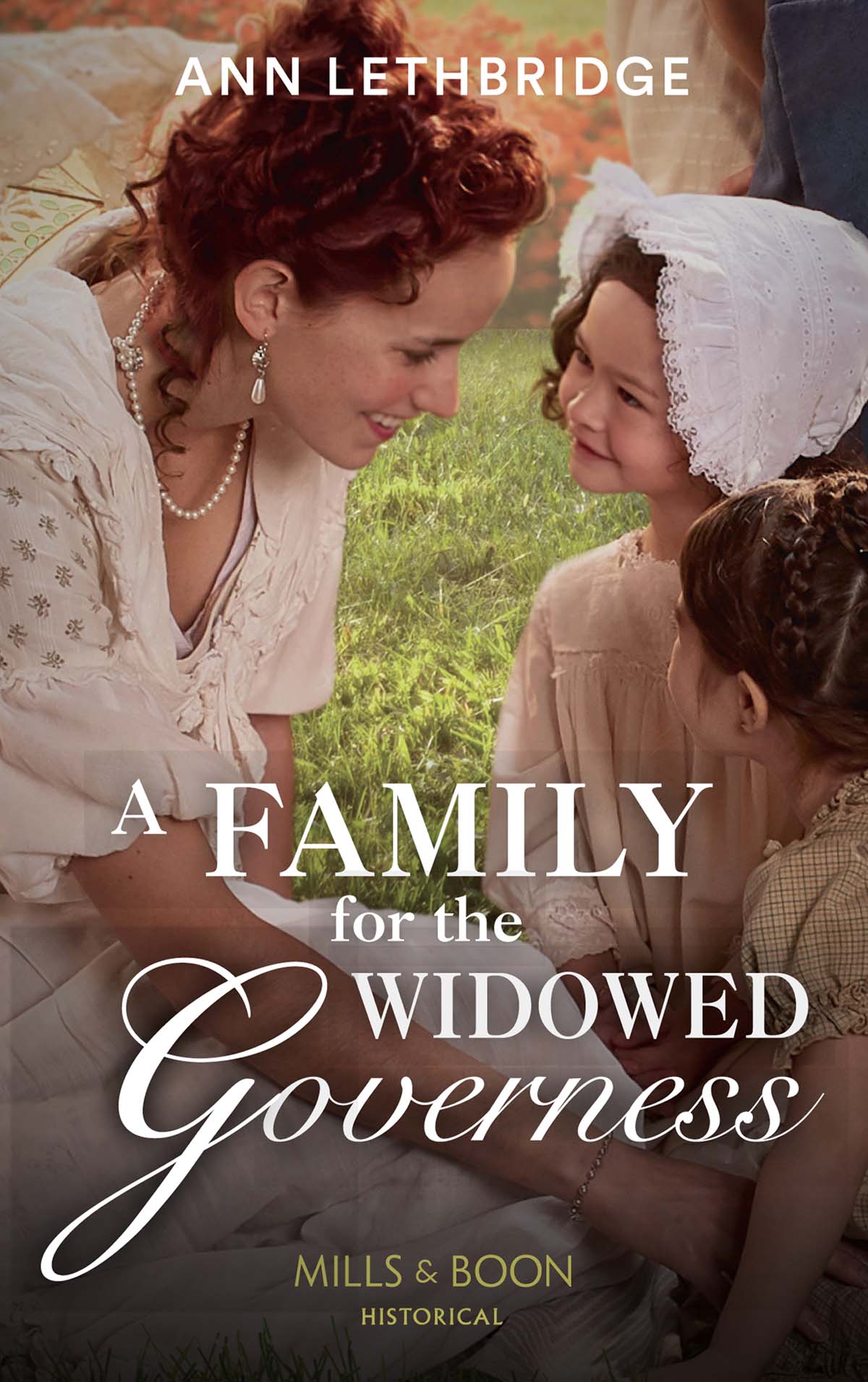 Обложка книги «A Family For The Widowed Governess»
