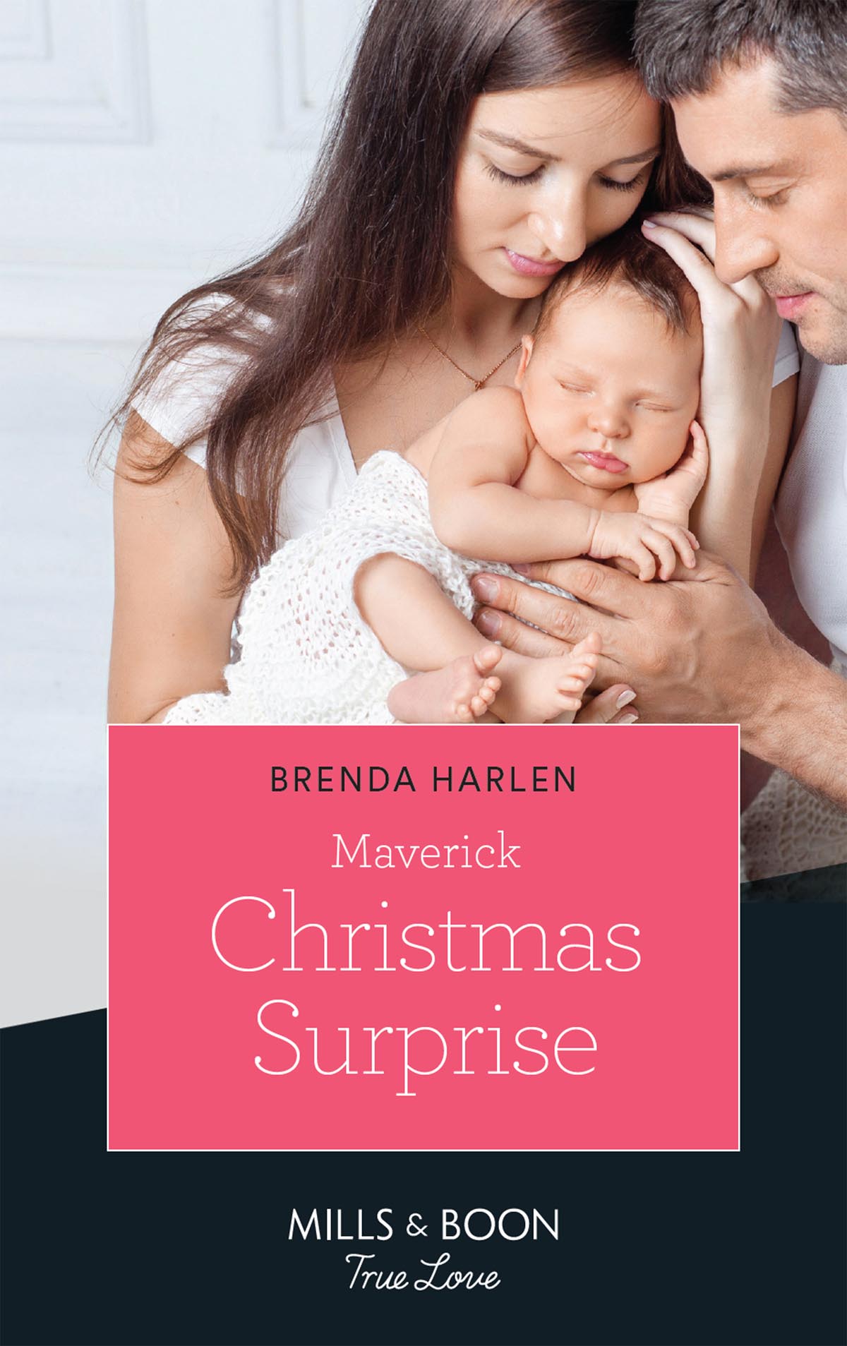 Обложка книги «Maverick Christmas Surprise»
