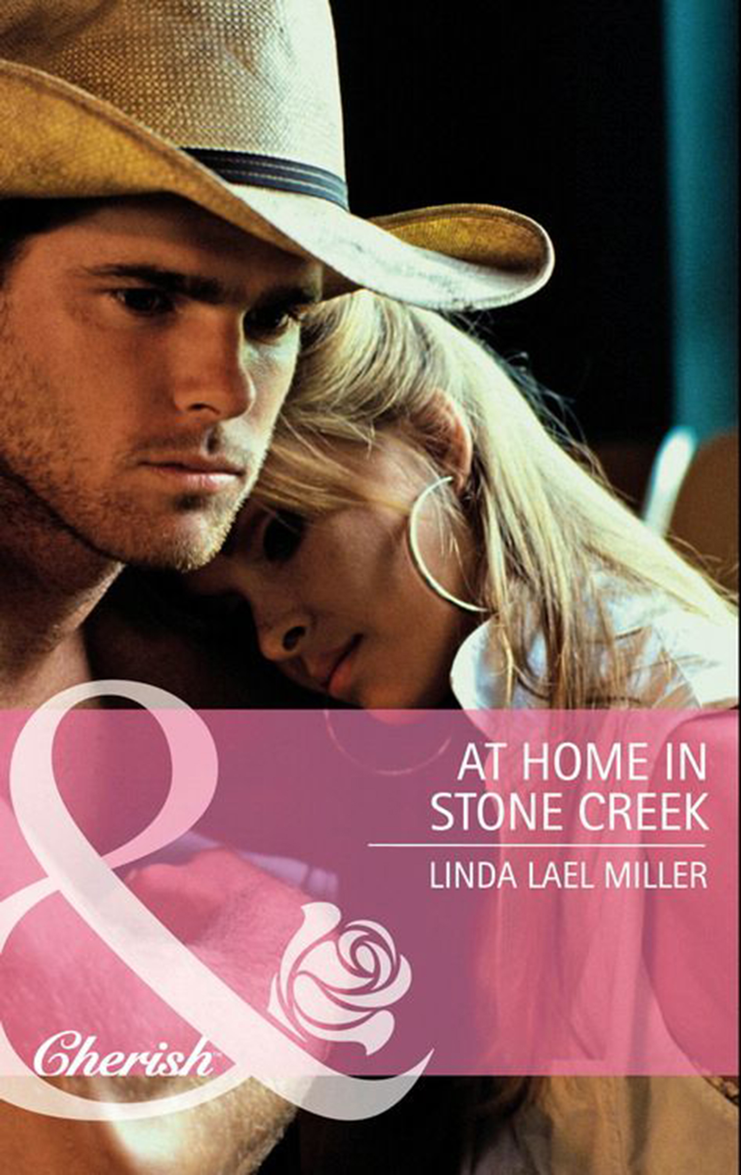 Обложка книги «At Home in Stone Creek»