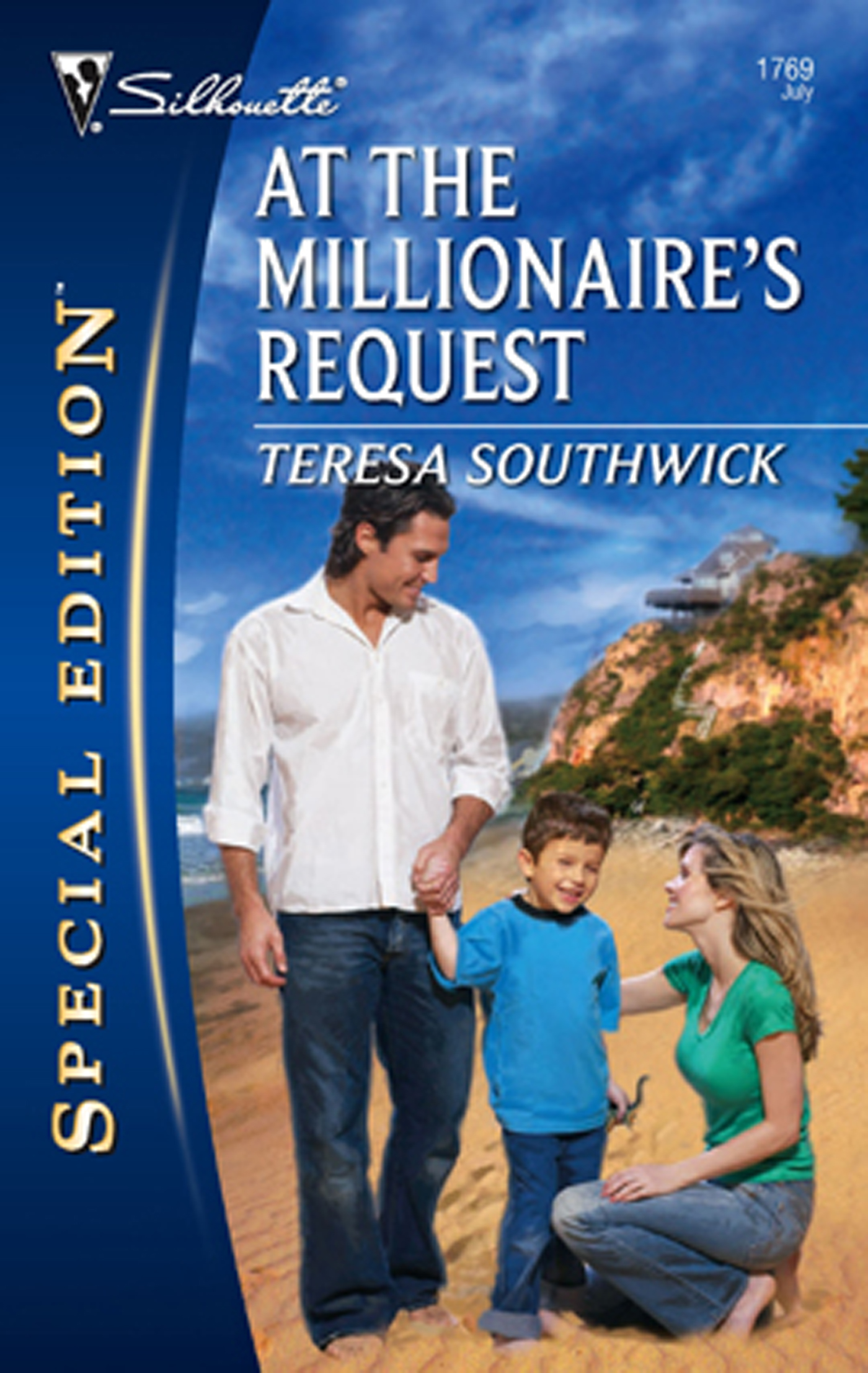 Обложка книги «At The Millionaire's Request»