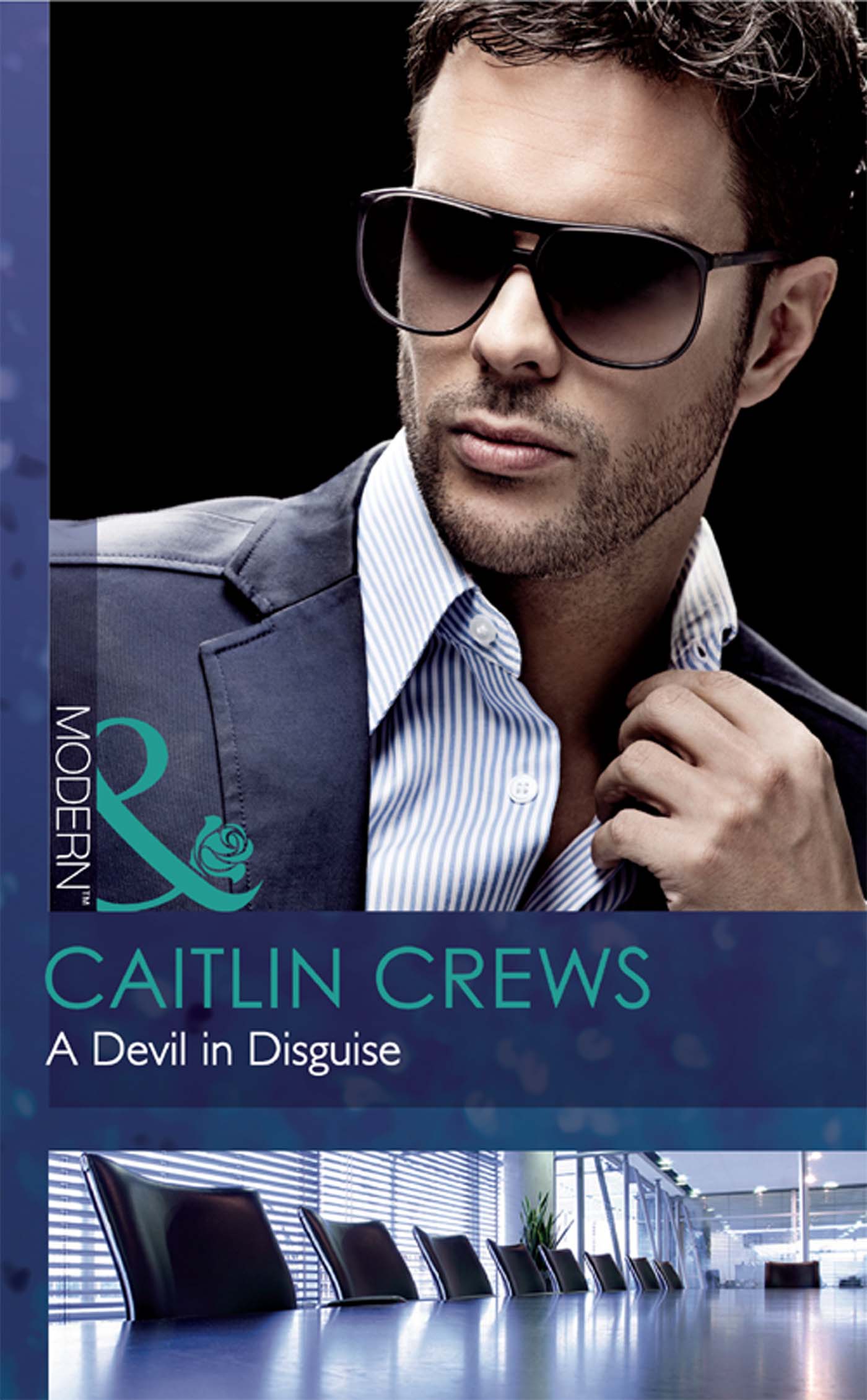 Обложка книги «A Devil in Disguise»