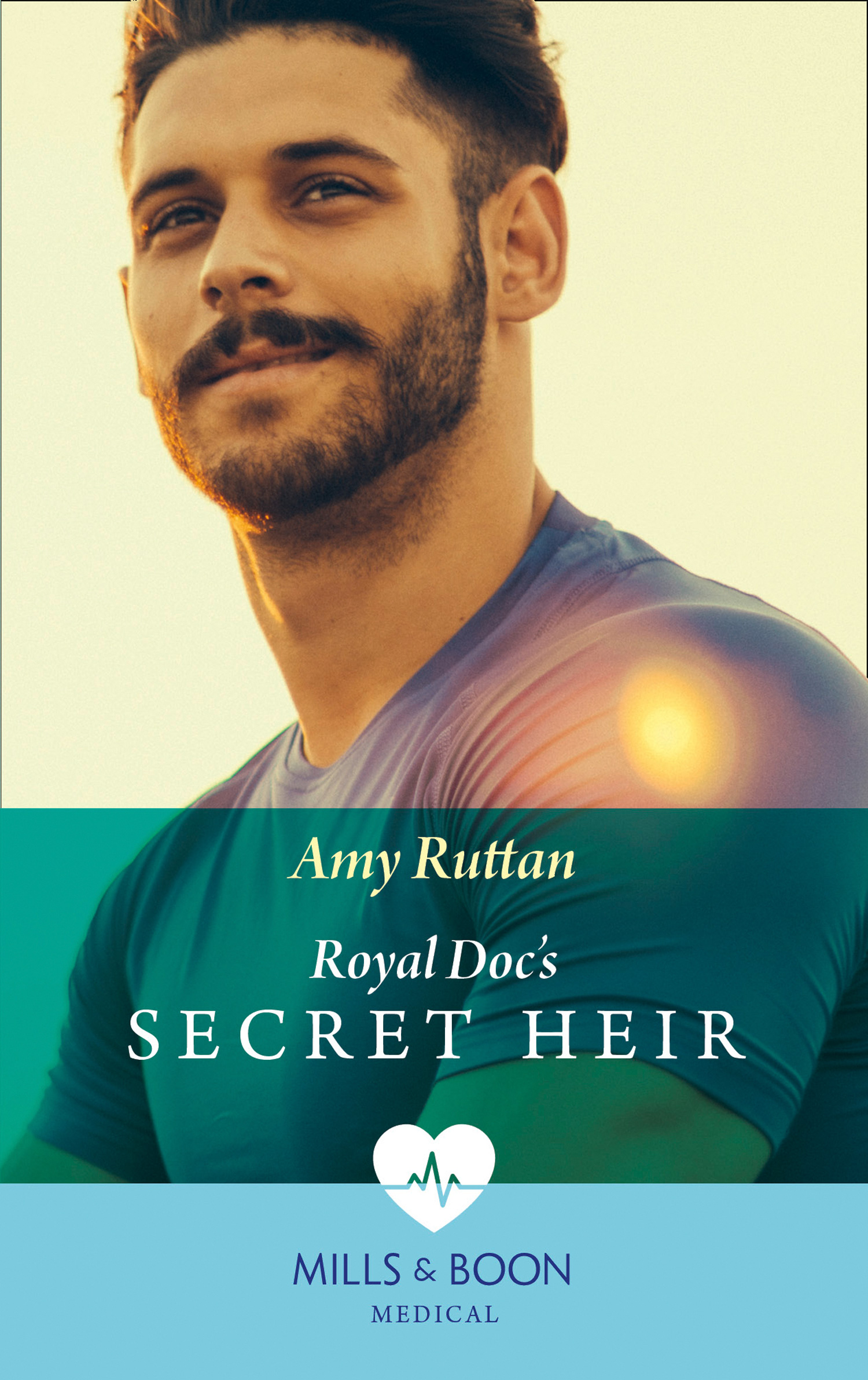 Обложка книги «Royal Doc's Secret Heir»