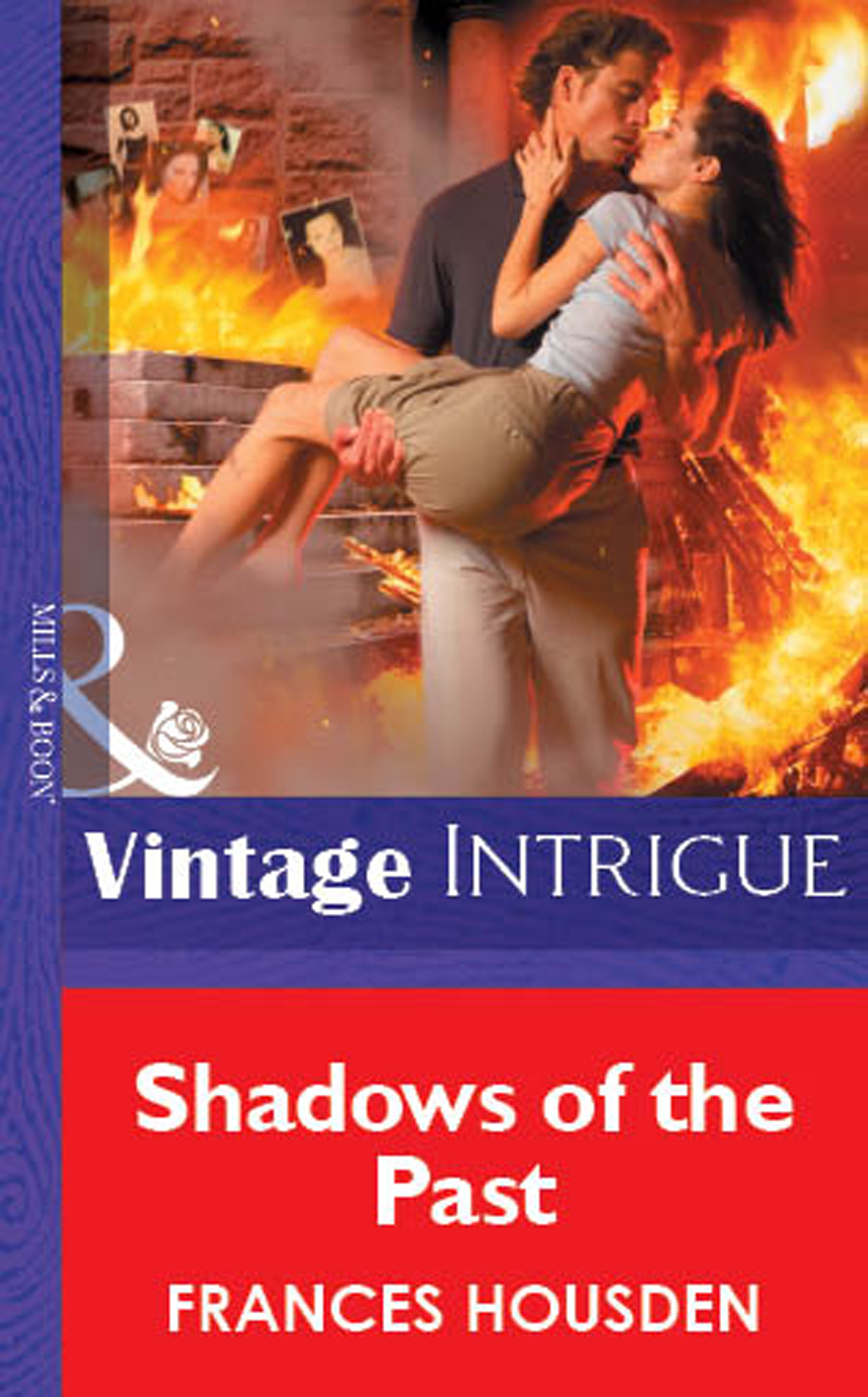 Обложка книги «Shadows Of The Past»