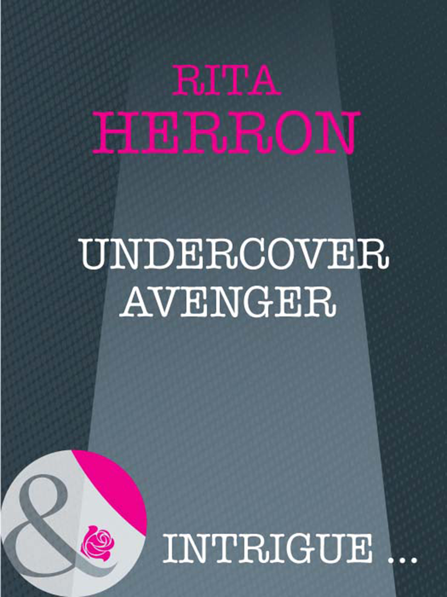 Обложка книги «Undercover Avenger»