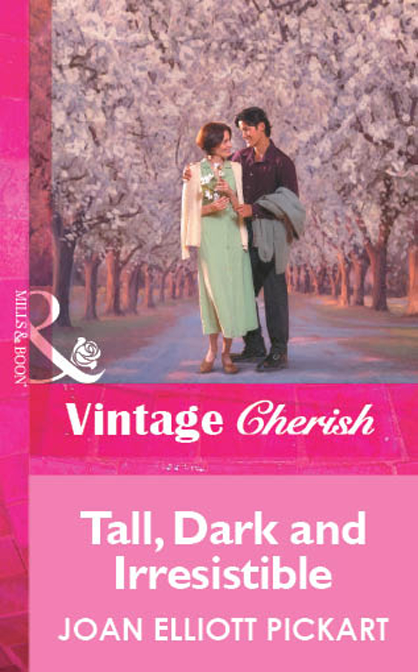 Обложка книги «Tall, Dark And Irresistible»