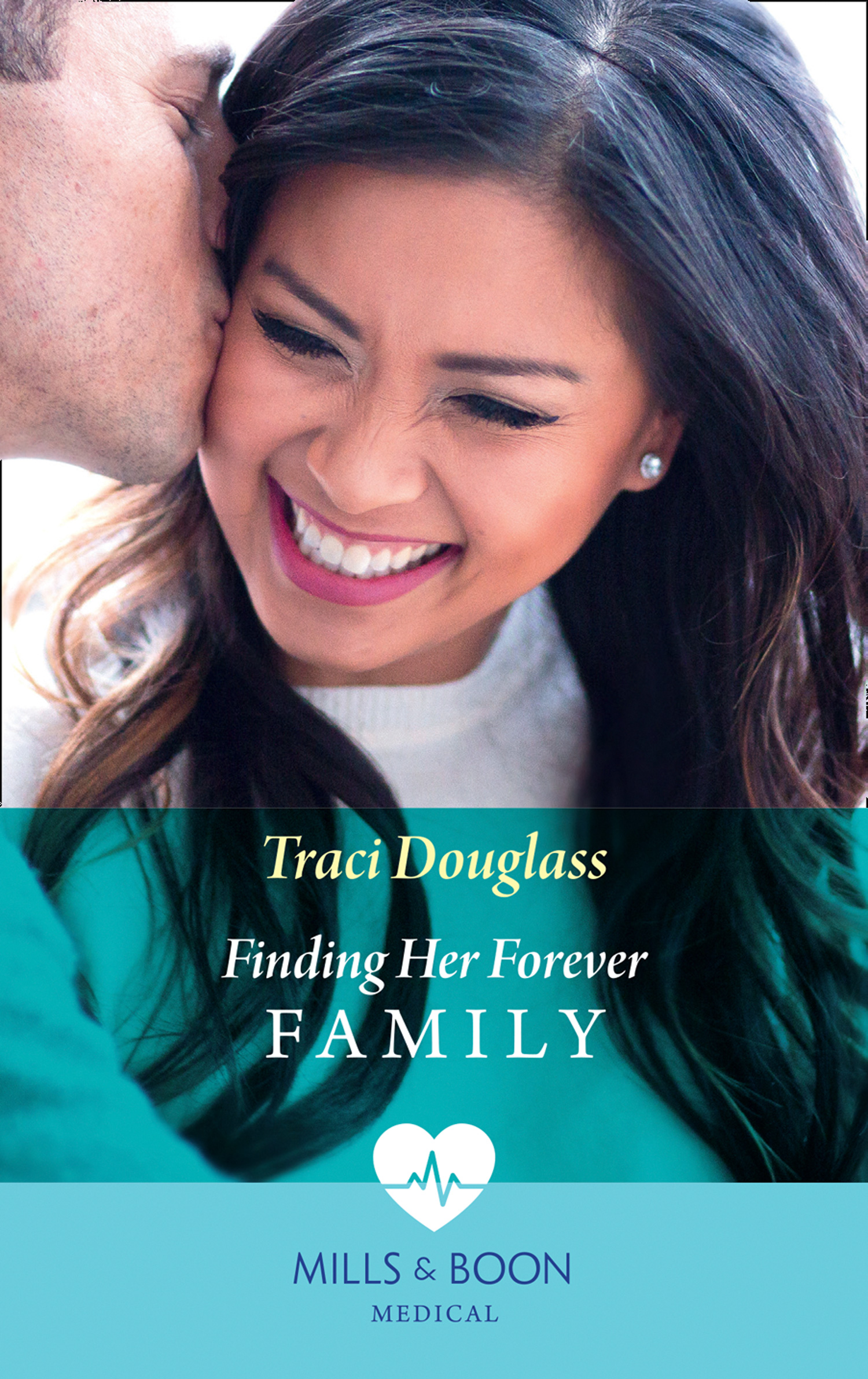 Обложка книги «Finding Her Forever Family»