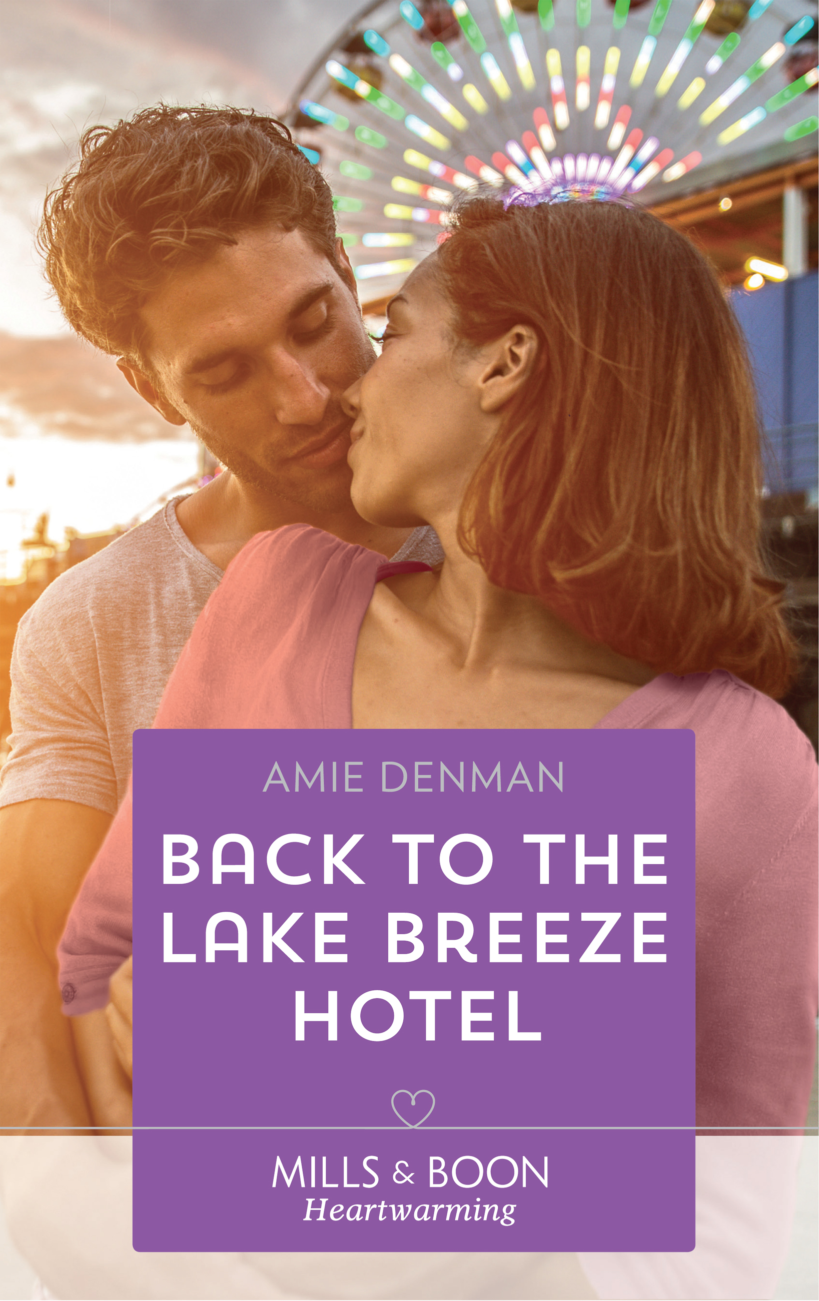Обложка книги «Back To The Lake Breeze Hotel»
